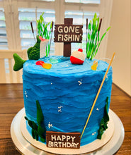 Load image into Gallery viewer, Specialty Cakes - Themed cakes