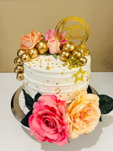 Load image into Gallery viewer, Specialty Cakes - Themed cakes