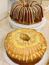 Load image into Gallery viewer, Sour Cream Pound Cake