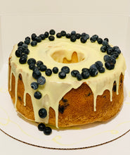 Load image into Gallery viewer, Sour Cream Pound Cake