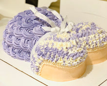 Load image into Gallery viewer, Specialty Cakes - Themed cakes