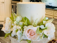 Load image into Gallery viewer, Wedding Cakes