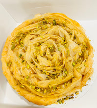 Load image into Gallery viewer, Baklava Cheesecake
