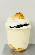Load image into Gallery viewer, Cheesecake Flurry Cups (6 cups)