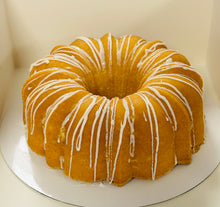 Load image into Gallery viewer, Sour Cream Pound Cake