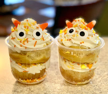 Load image into Gallery viewer, Fall/Halloween Cup-a-cakes