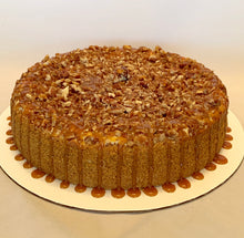 Load image into Gallery viewer, Pecan Pie Cheesecake