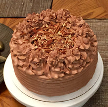 Load image into Gallery viewer, Yellow Pecan Cake